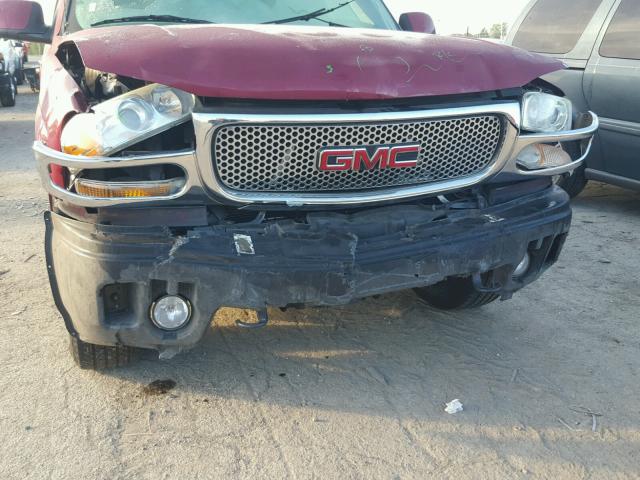 1GKEK63UX5J112859 - 2005 GMC YUKON DENA RED photo 9