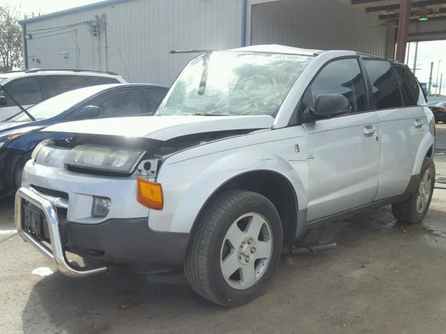 5GZCZ63454S820703 - 2004 SATURN VUE SILVER photo 2