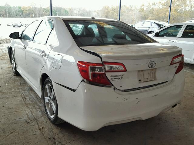 4T1BF1FK9CU148534 - 2012 TOYOTA CAMRY BASE WHITE photo 3