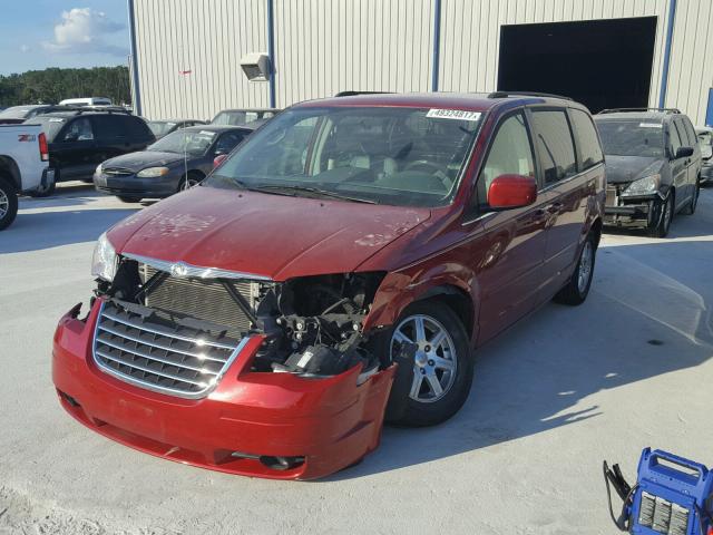 2A8HR54PX8R799292 - 2008 CHRYSLER TOWN & COU RED photo 2