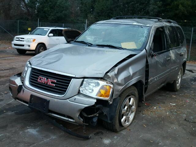 1GKDT13S022136555 - 2002 GMC ENVOY GRAY photo 2