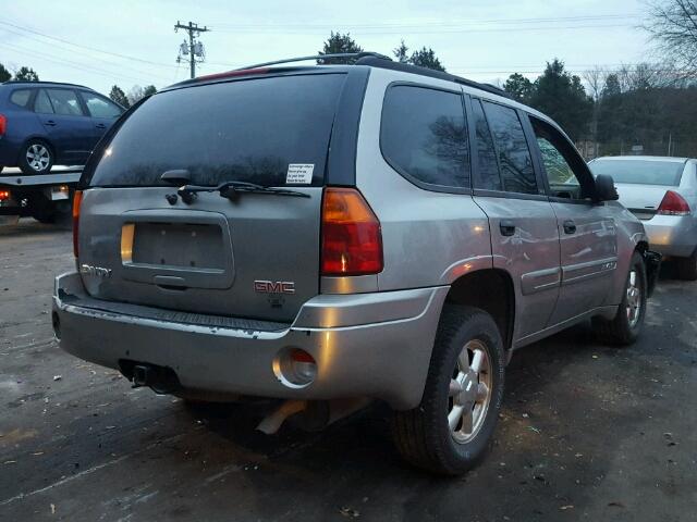 1GKDT13S022136555 - 2002 GMC ENVOY GRAY photo 4