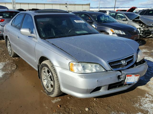 19UUA56681A006231 - 2001 ACURA 3.2TL SILVER photo 1