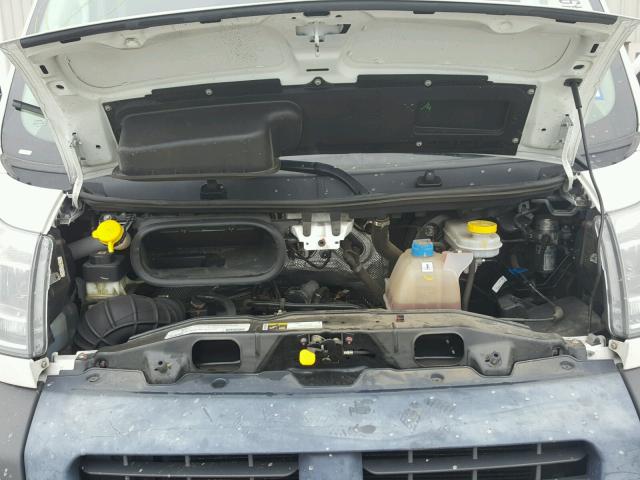 3C6TRVCG1JE113125 - 2018 RAM PROMASTER 白色 照片 7