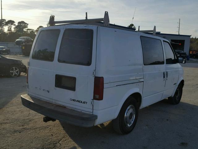 1GCDM19WXTB193415 - 1996 CHEVROLET ASTRO WHITE photo 4