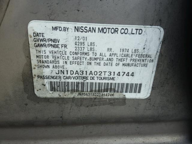 JN1DA31A02T314744 - 2002 NISSAN MAXIMA GLE SILVER photo 10