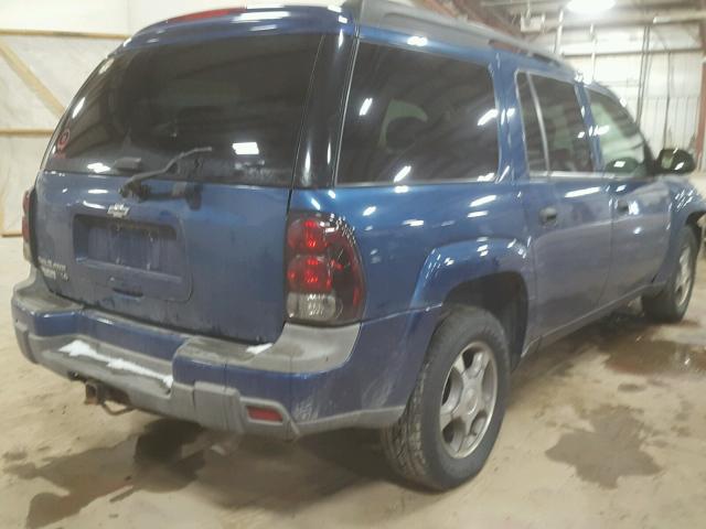 1GNES16S256173657 - 2005 CHEVROLET TRAILBLAZE BLUE photo 4