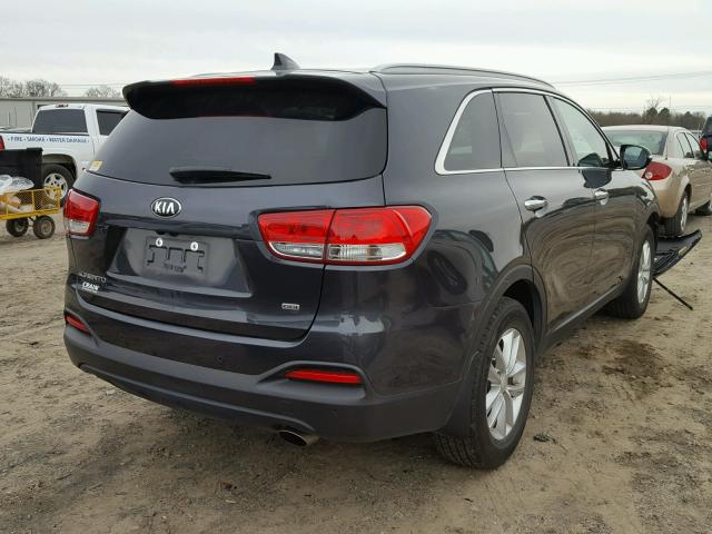 5XYPG4A36HG270740 - 2017 KIA SORENTO LX GRAY photo 4