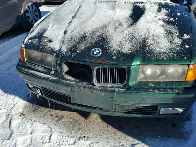 WBABJ6327RJD32921 - 1994 BMW 325 IC AUT GREEN photo 7