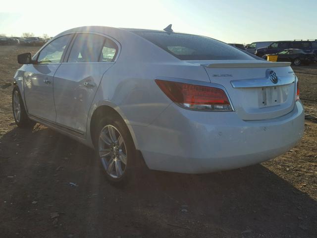 1G4GC5EC5BF354145 - 2011 BUICK LACROSSE C WHITE photo 3