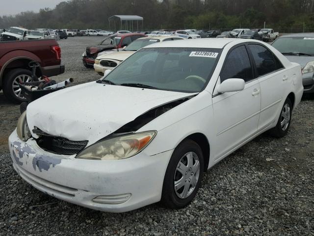 4T1BE32K93U255636 - 2003 TOYOTA CAMRY LE WHITE photo 2