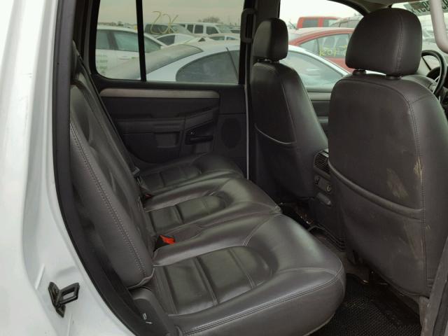 1FMDU63W03UC63378 - 2003 FORD EXPLORER X WHITE photo 6