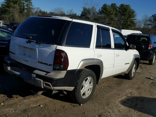 1GNDT13S322314350 - 2002 CHEVROLET TRAILBLAZE WHITE photo 4