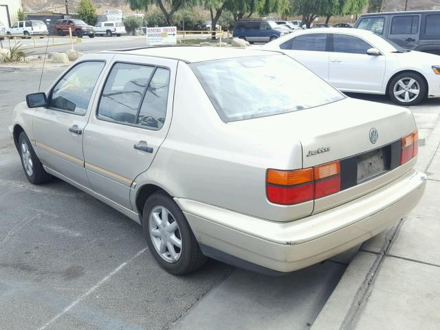 3VWXB81HXVM129845 - 1997 VOLKSWAGEN JETTA JAZZ GOLD photo 3