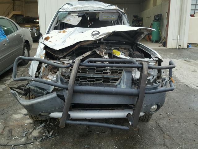 5N1ED28T94C653995 - 2004 NISSAN XTERRA XE SILVER photo 9