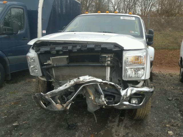 1FT8W3DTXEEB00575 - 2014 FORD F350 SUPER WHITE photo 9