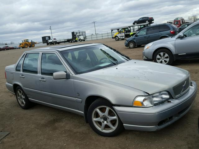 YV1LS55A8X2615331 - 1999 VOLVO S70 SILVER photo 1