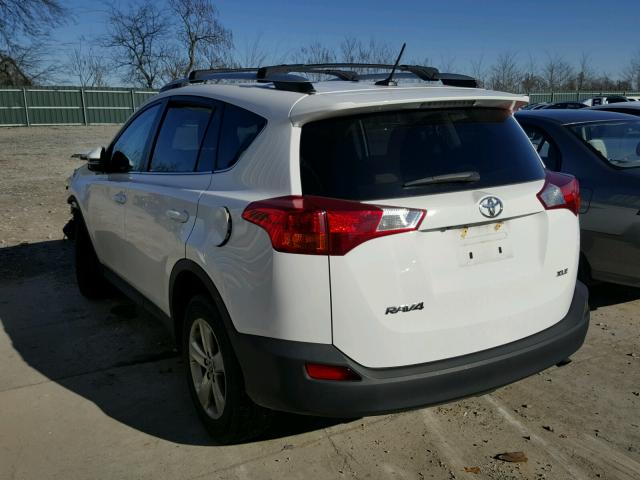 2T3WFREV2FW187022 - 2015 TOYOTA RAV4 XLE WHITE photo 3