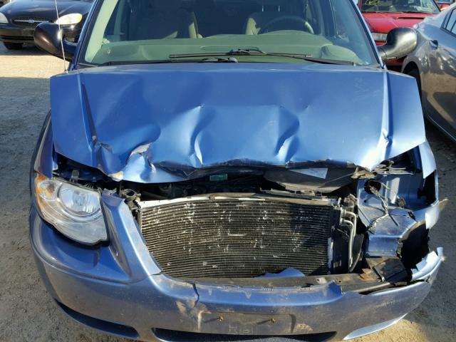 2A8GP44R07R146093 - 2007 CHRYSLER TOWN & COU BLUE photo 7