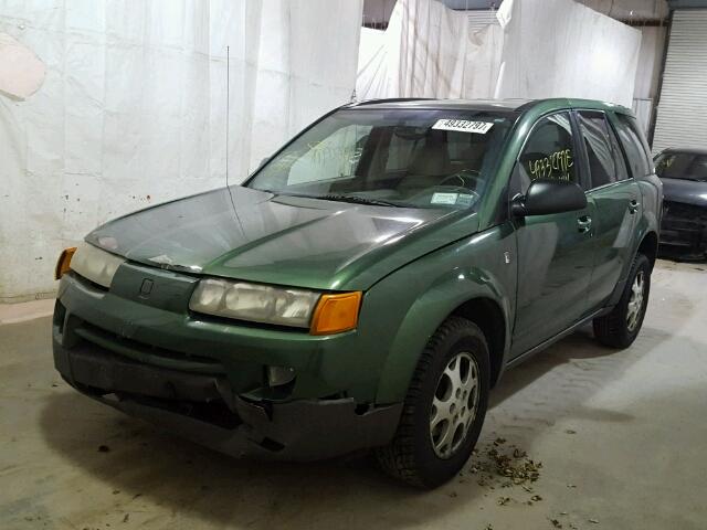 5GZCZ53424S828140 - 2004 SATURN VUE GREEN photo 2