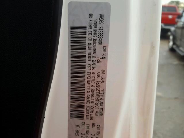 1C4BJWFG0GL230224 - 2016 JEEP WRANGLER U WHITE photo 10