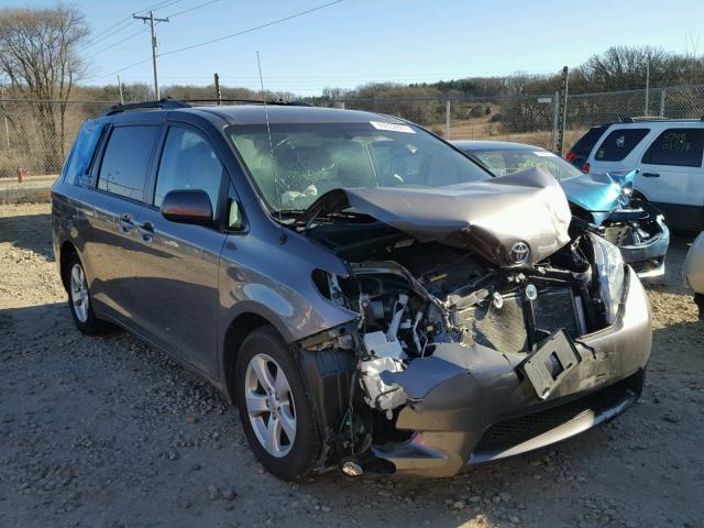 5TDKK3DC1ES490073 - 2014 TOYOTA SIENNA LE SILVER photo 1