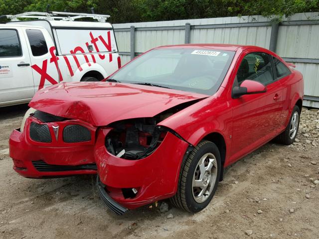 1G2AL15F677230744 - 2007 PONTIAC G5 RED photo 2