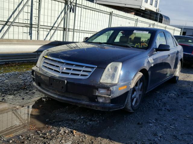 1G6DC67A250140152 - 2005 CADILLAC STS BLUE photo 2