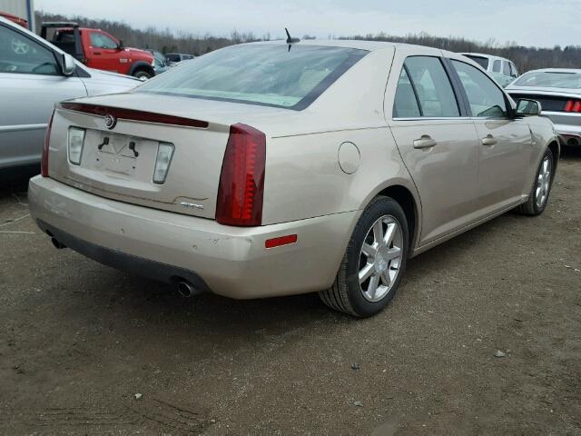 1G6DW677260162052 - 2006 CADILLAC STS TAN photo 4