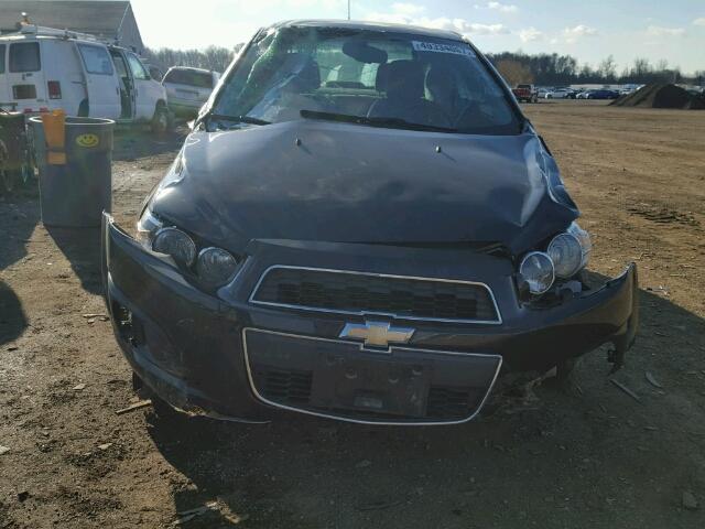 1G1JA5SH2F4180996 - 2015 CHEVROLET SONIC LS Սև լուսանկար 9