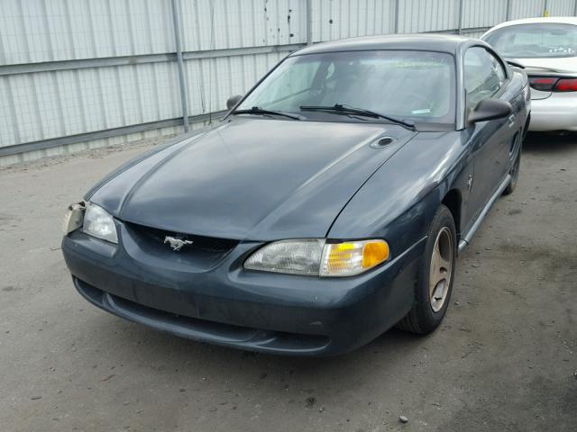 1FAFP4043WF141642 - 1998 FORD MUSTANG GREEN photo 2