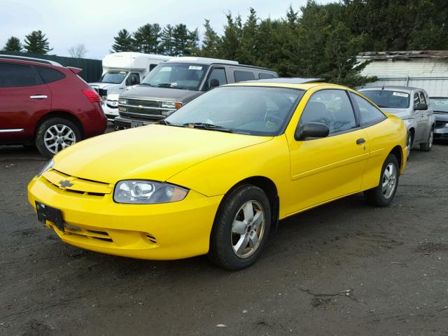 1G1JF12F947324189 - 2004 CHEVROLET CAVALIER L YELLOW photo 2