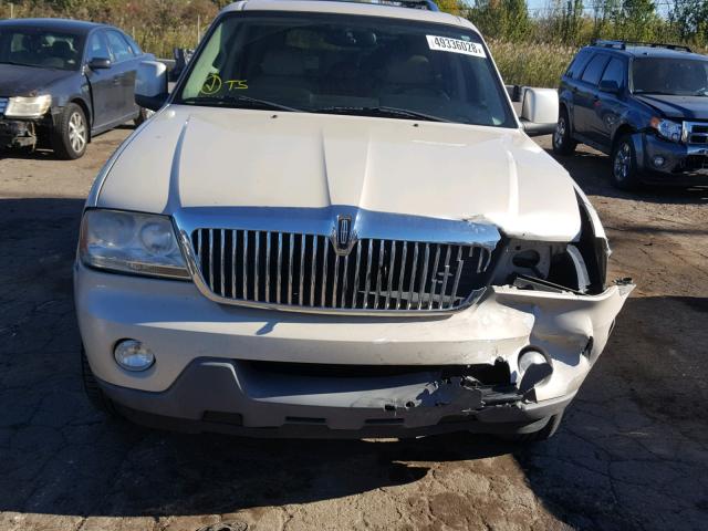 5LMEU88H35ZJ13486 - 2005 LINCOLN AVIATOR 白色 照片 7