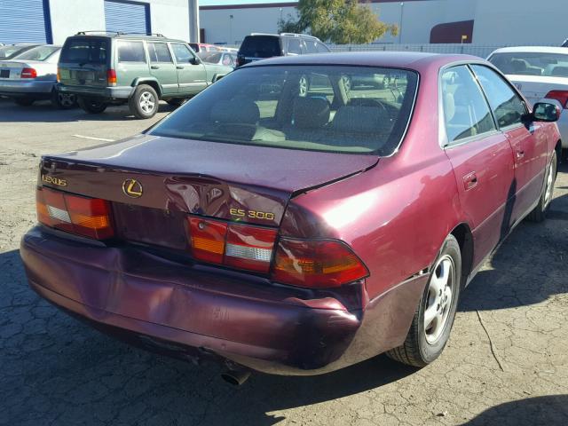 JT8BF28G5W0095585 - 1998 LEXUS ES 300 MAROON photo 4