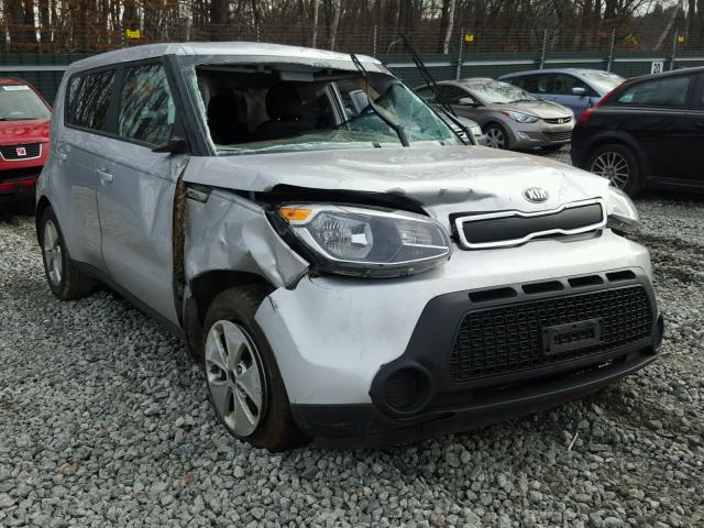 KNDJN2A26F7774030 - 2015 KIA SOUL SILVER photo 1