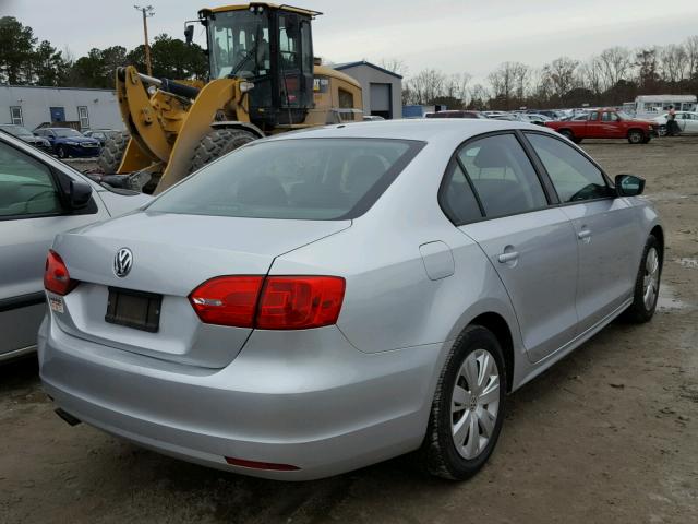 3VW2K7AJ9CM351331 - 2012 VOLKSWAGEN JETTA BASE SILVER photo 4