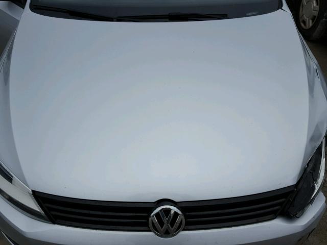 3VW2K7AJ9CM351331 - 2012 VOLKSWAGEN JETTA BASE SILVER photo 7