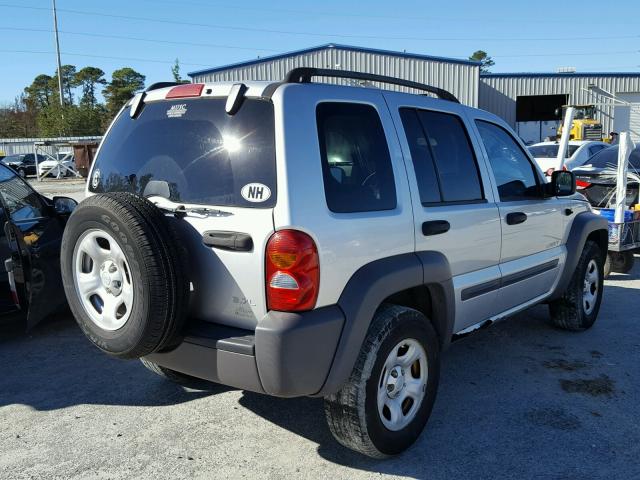 1J4GL48K24W220255 - 2004 JEEP LIBERTY SP SILVER photo 4