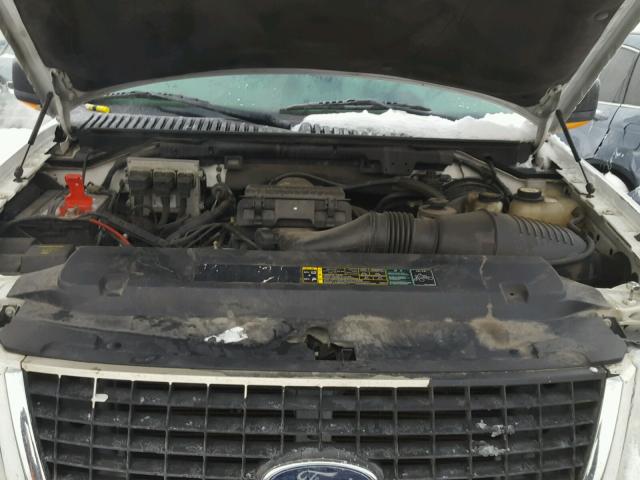 1FMFU17595LA22652 - 2005 FORD EXPEDITION WHITE photo 7