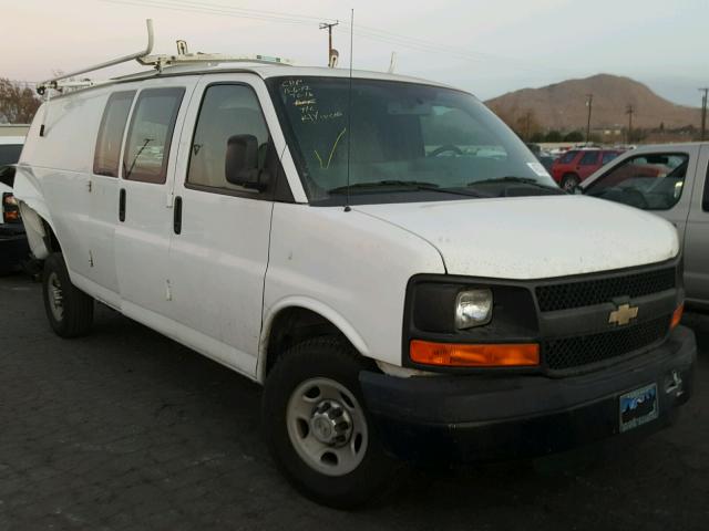 1GCWGGCA7E1102710 - 2014 CHEVROLET EXPRESS G2 WHITE photo 1