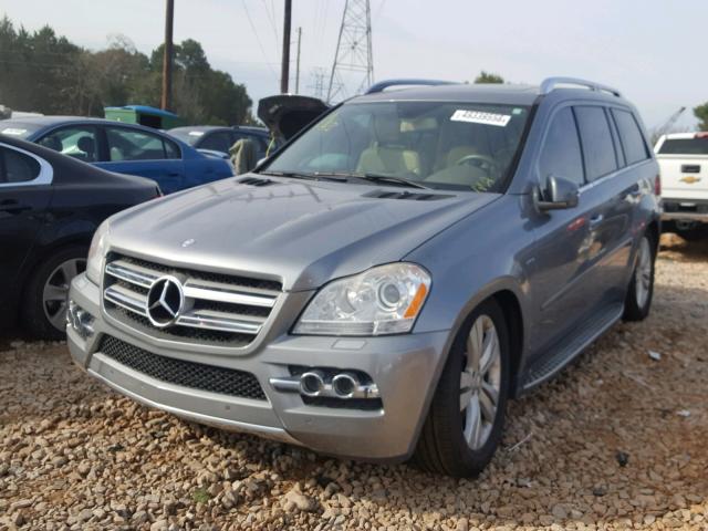 4JGBF2FE8BA636888 - 2011 MERCEDES-BENZ GL 350 BLU SILVER photo 2