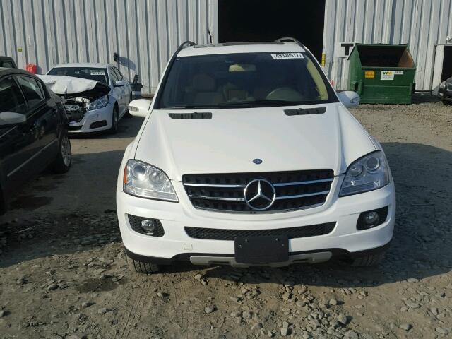 4JGBB86E57A252217 - 2007 MERCEDES-BENZ ML 350 WHITE photo 9