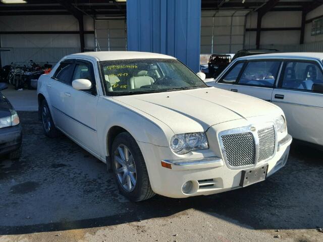 2C3KA33G68H139416 - 2008 CHRYSLER 300 LIMITE WHITE photo 1