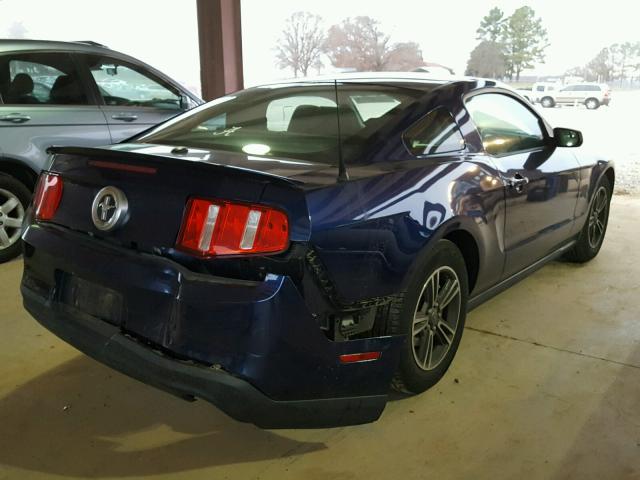 1ZVBP8AM8C5208474 - 2012 FORD MUSTANG BLUE photo 4