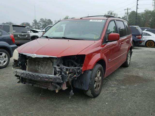 2A8HR54P38R844508 - 2008 CHRYSLER TOWN & COU RED photo 2