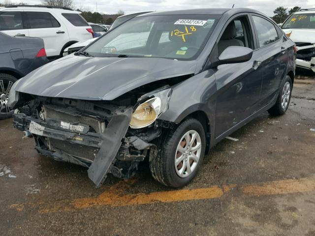 KMHCT4AE0DU289624 - 2013 HYUNDAI ACCENT GLS GRAY photo 2