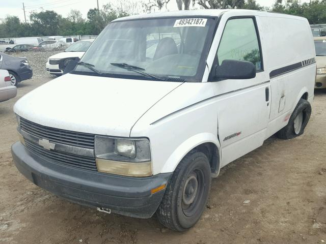 1GCDM19W9VB232711 - 1997 CHEVROLET ASTRO WHITE photo 2