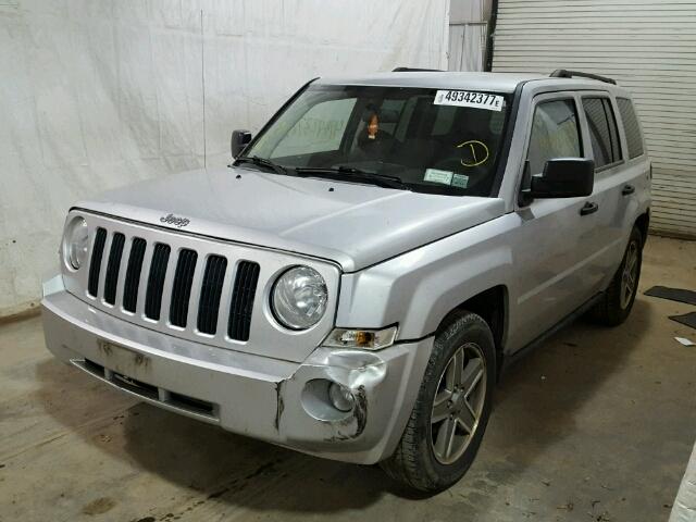 1J8FF28W07D370440 - 2007 JEEP PATRIOT SP SILVER photo 2