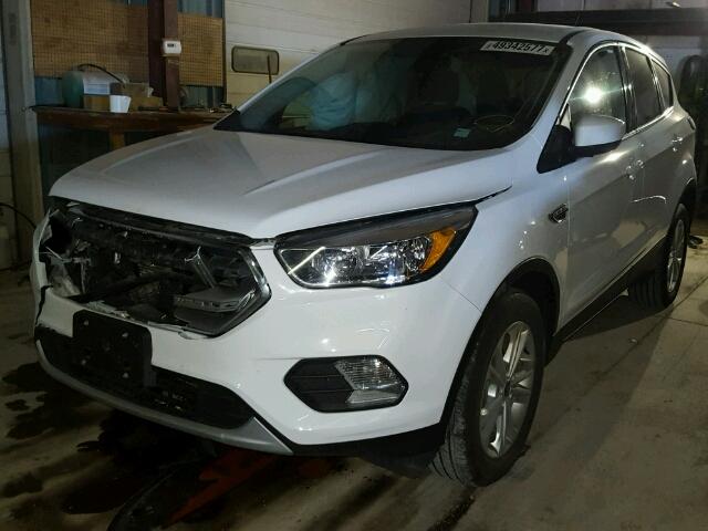 1FMCU0GD1HUB29259 - 2017 FORD ESCAPE SE WHITE photo 2