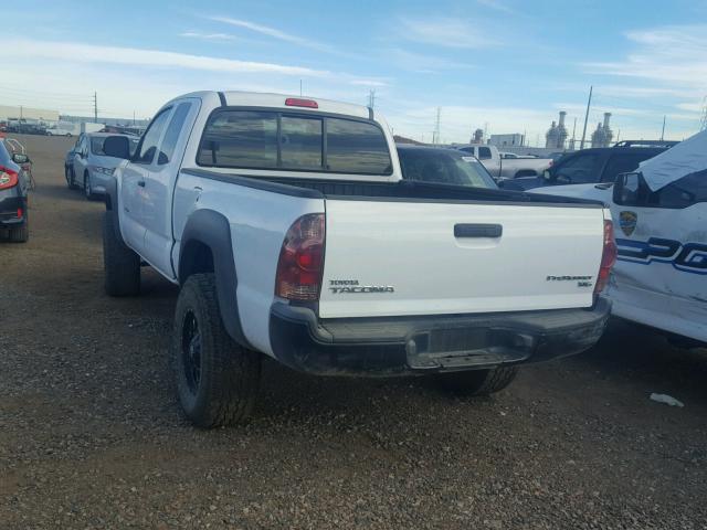 5TFTU4GN2DX033234 - 2013 TOYOTA TACOMA PRE WHITE photo 3